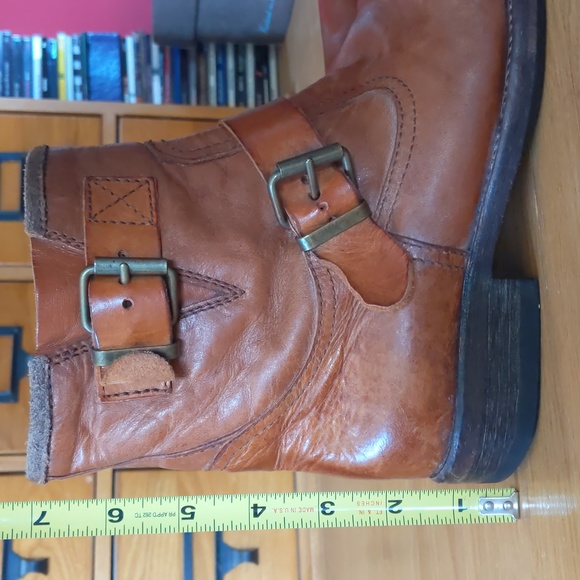 Moma distressed leather ankle boots - Picture 16 of 16